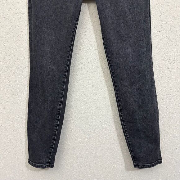 EVERLANE The High Rise Skinny Jeans Button-Fly in Washed Black - Picture 4 of 14